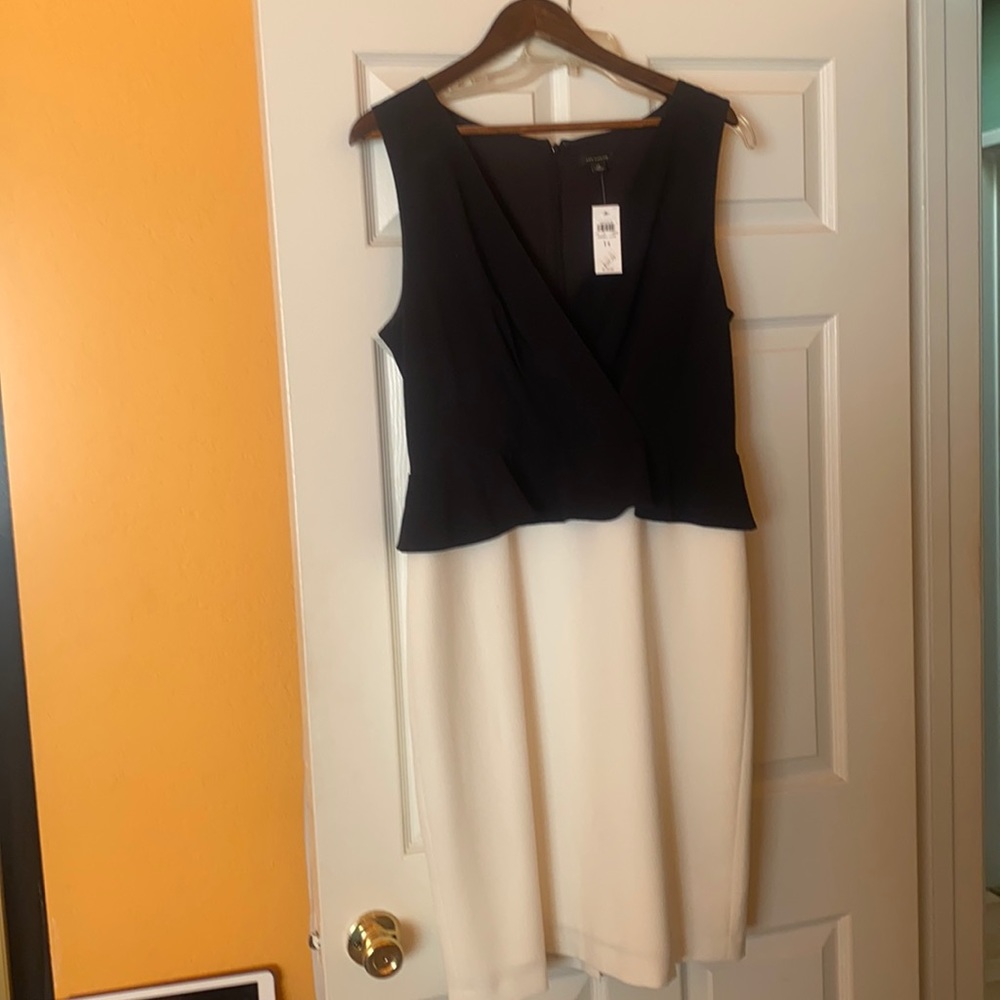 Ann Taylor white/black peplum dress